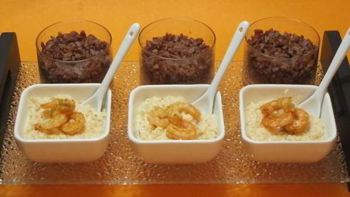 красный рис с креветочным кремом