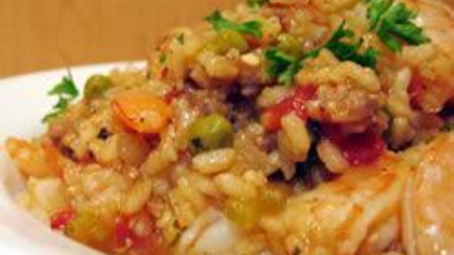 Рецепт красного риса с курицей