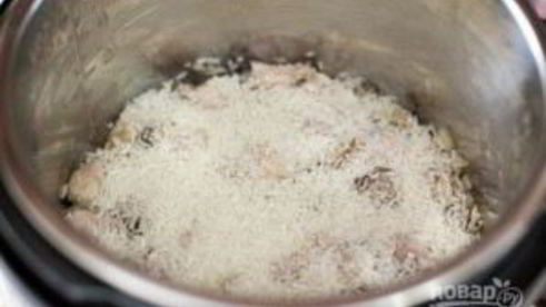 рис с курицей и грибами в скороварке