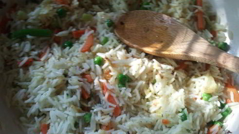 рис с замороженными овощами