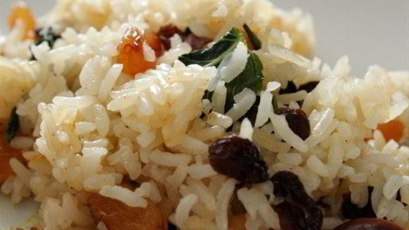 Рецепт Сладкого риса с орешками кешью, сухофруктами и мятой