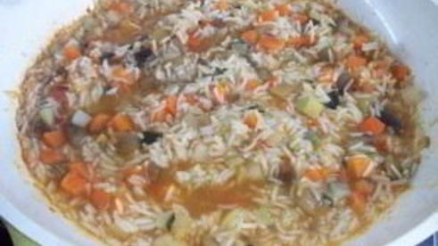 вкусный рис с овощами