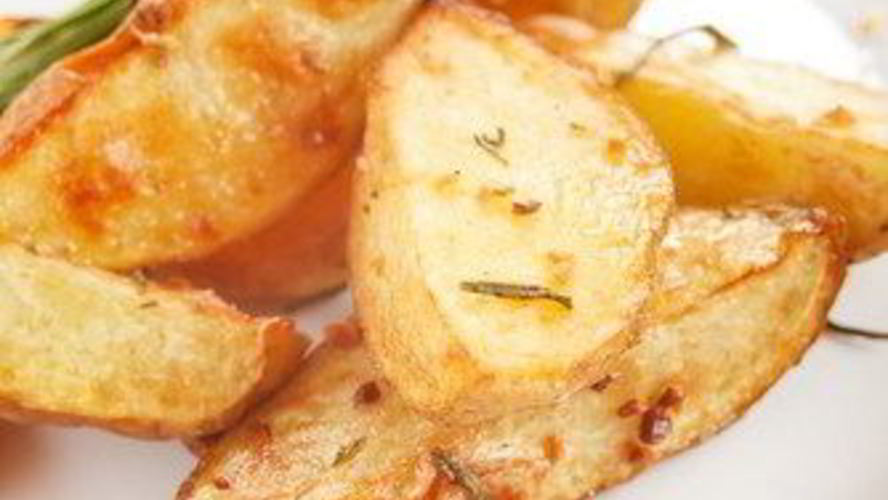 Рецепт жареного картофеля с чесноком