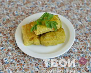 Куриные голубцы в листьях савойской капусты