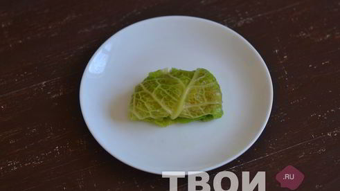 куриные голубцы в листьях савойской капусты