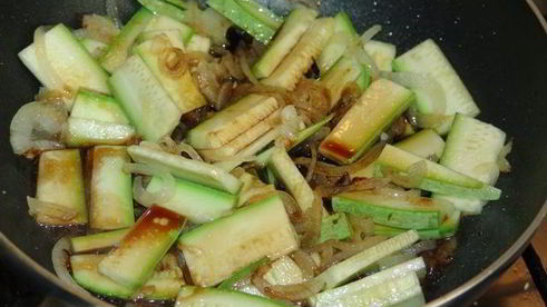 гречневая лапша соба с кабачками