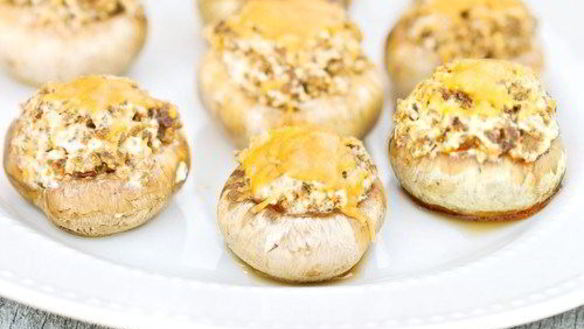 Рецепт Грибных шляпок, фаршированных сырно-мясной начинкой