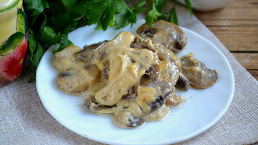 Рецепт грибов под сырным соусом