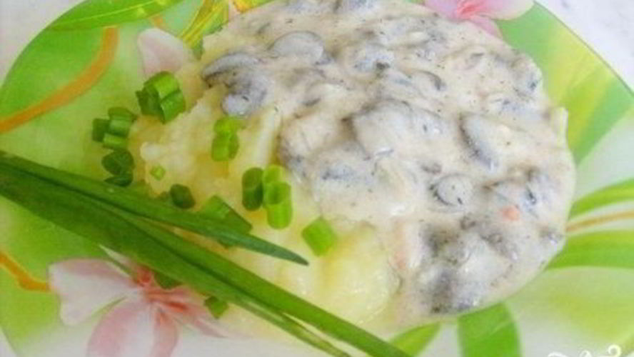 Рецепт грибов в сметанном соусе