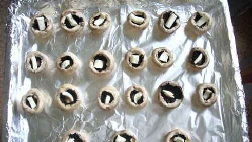 грибы запеченные в духовке под сыром