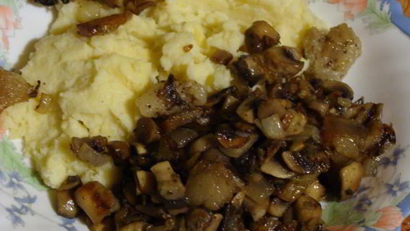 Рецепт Грибов жареных с луком на сале