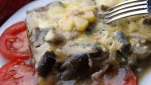 лисички, запеченные в духовке с овощами