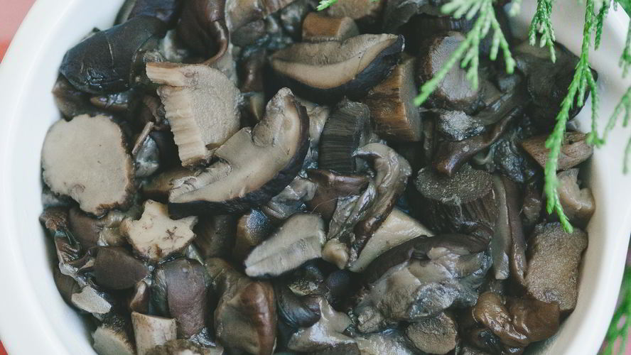 Рецепт отварных лесных грибов