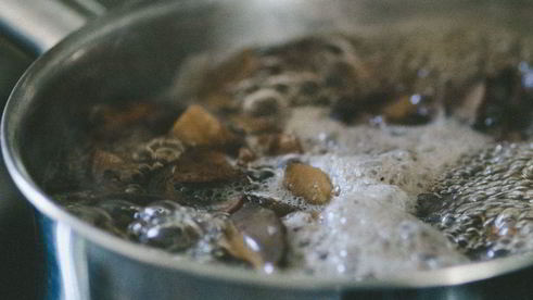 отварные лесные грибы