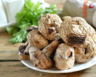 Шампиньоны на мангале