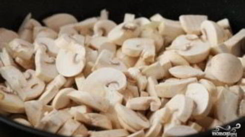 шампиньоны в горшочках