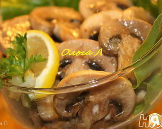 Шампиньоны в коньячной заливке