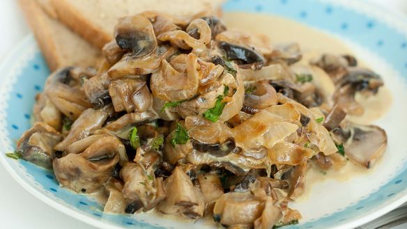 Рецепт Шампиньонов в сливочном соусе