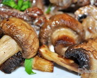 Запеченные в духовке шампиньоны