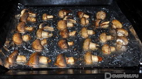 запеченные в духовке шампиньоны