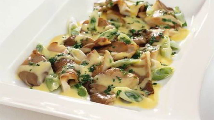 Рецепт жареных вешенок с зеленым луком