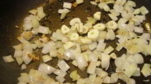 гуляш из кролика с подливкой