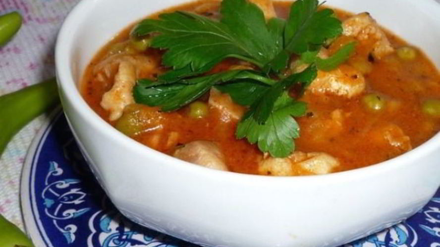 Рецепт гуляша из курицы с подливкой