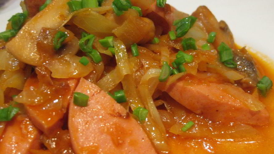 Рецепт гуляша из сосисок