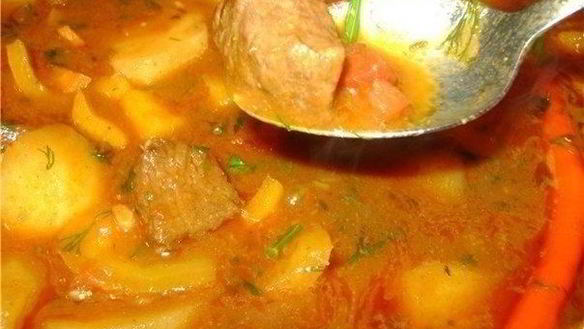 Рецепт Гуляша с картошкой в мультиварке