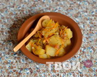 Постный картофельный гуляш