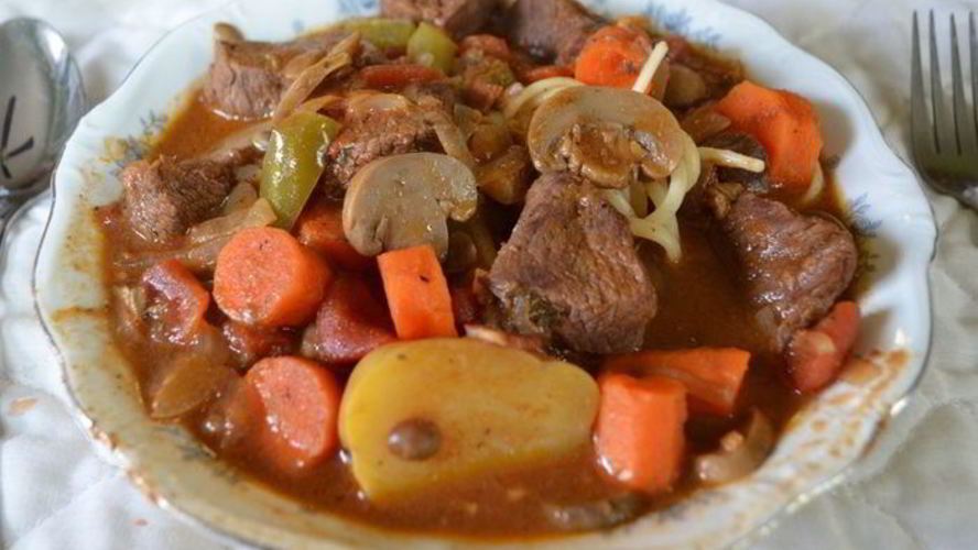 Рецепт праздничного гуляша