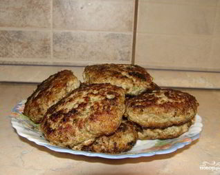 Котлеты из говядины с кабачками