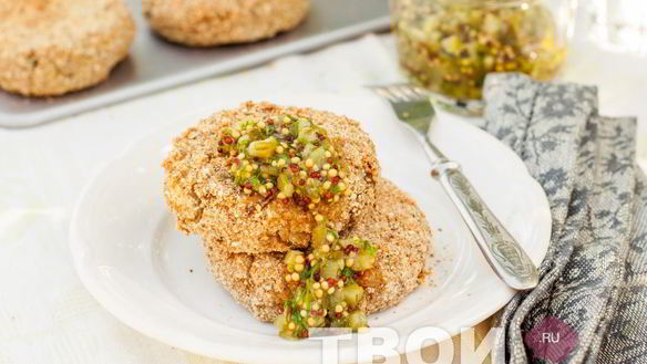 Рецепт Котлет из картофеля и свинины с соусом из маринованных огурцов