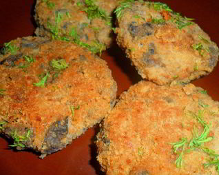 Котлеты мясные с грибами