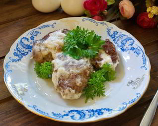 Котлеты под соусом Бешамель