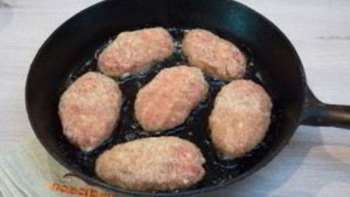 котлеты под соусом бешамель