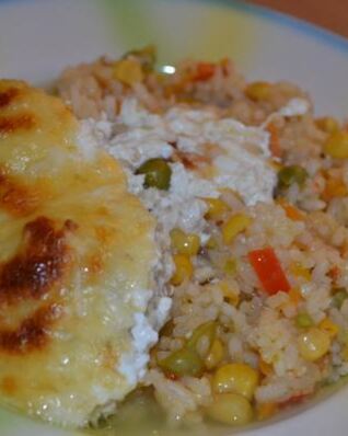 Куриные котлеты с рисом по-католински