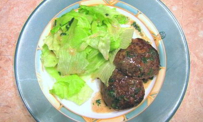 Сочные котлеты из мяса