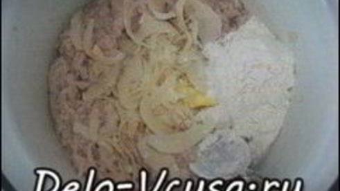 свиные котлеты с сыром пармезан в кунжутной панировке