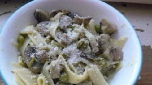 лапша с грибами