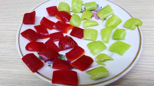 лапша вок с говядиной и овощами