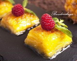 Лазанья из ананаса с имбирем