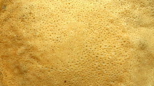 лазанья из ржаных блинчиков с курицей, томатами и базиликом