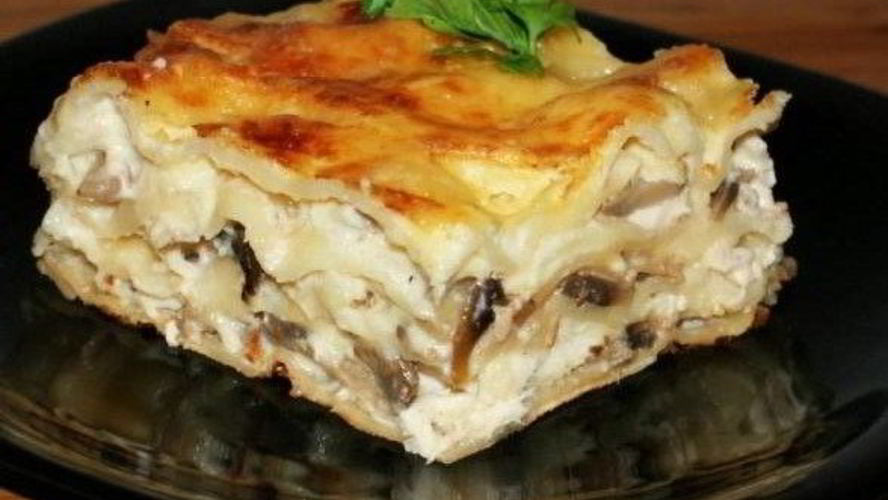 Рецепт лазаний с индюшиным фаршем и соусом бешамель