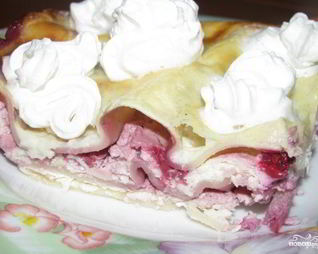 Лазанья с творогом и ягодами
