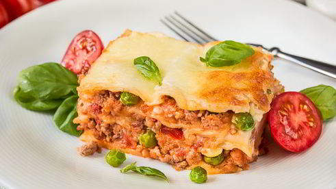 лазанья со свининой и овощами