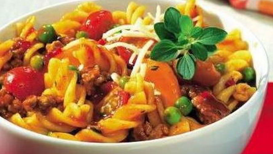 Рецепт макарон с горошком и помидорами