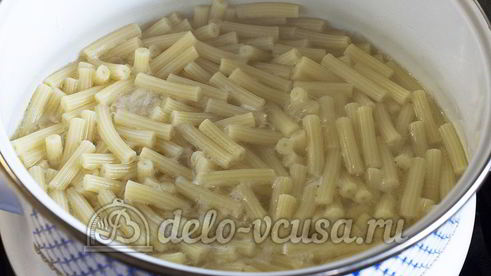 макароны с овощами и грибами