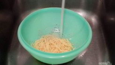 макароны с томатной пастой