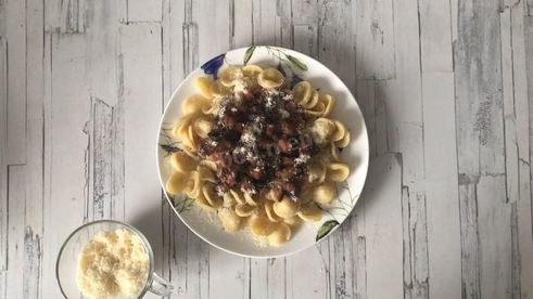 паста с баклажаном и томатами